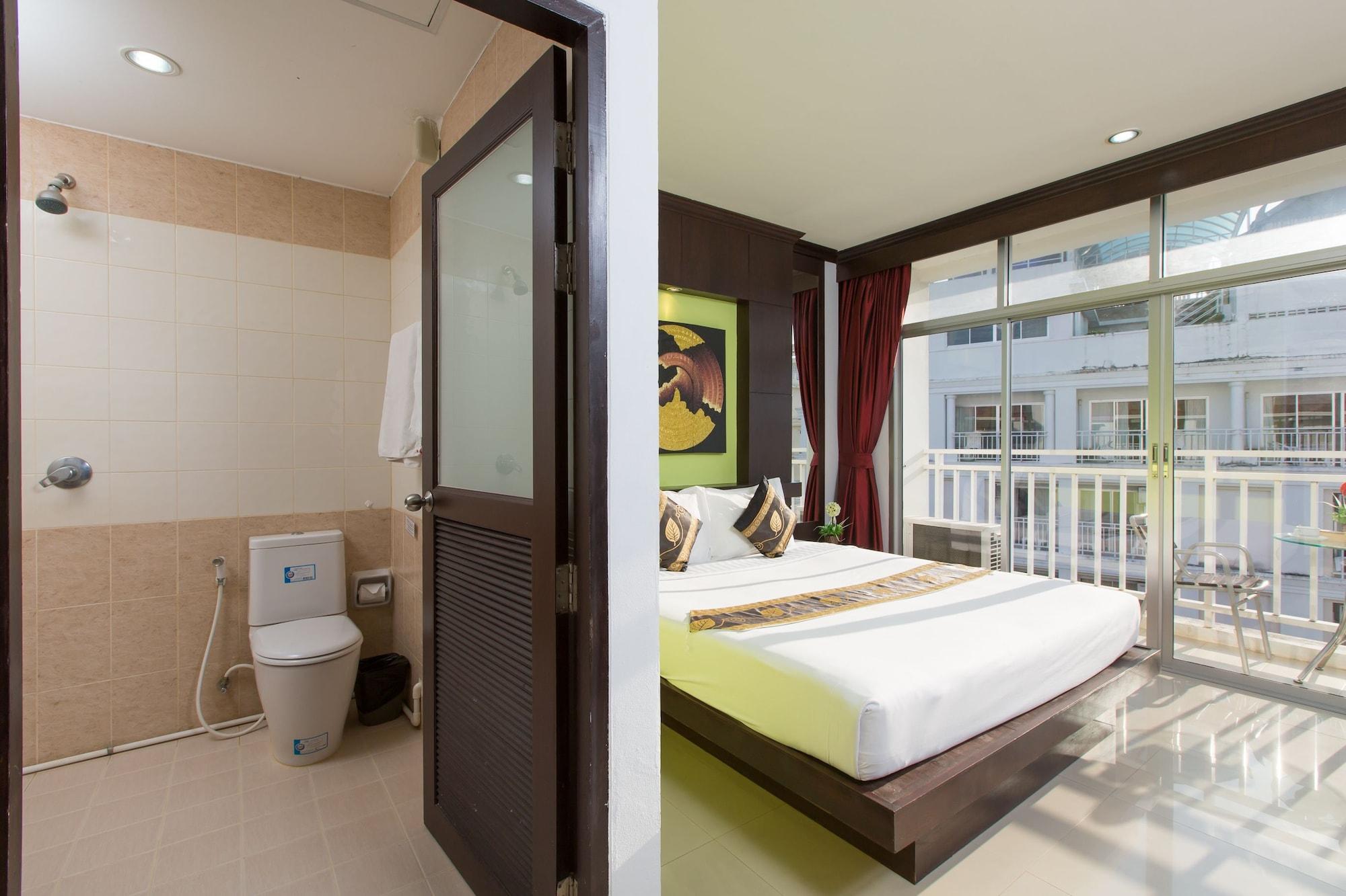 Patong Buri Hotel מראה חיצוני תמונה