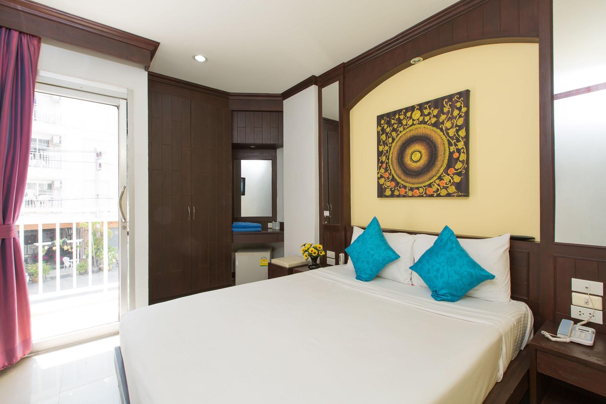 Patong Buri Hotel מראה חיצוני תמונה