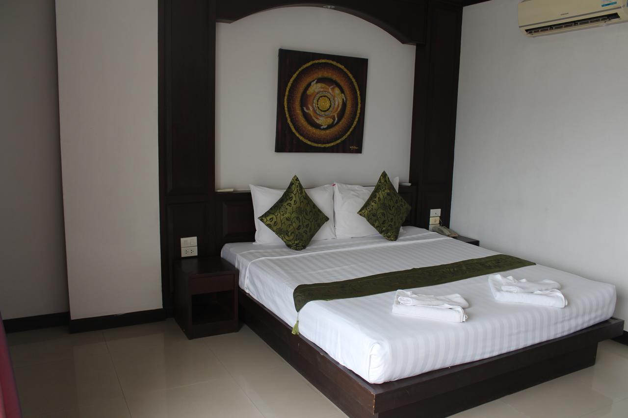 Patong Buri Hotel מראה חיצוני תמונה