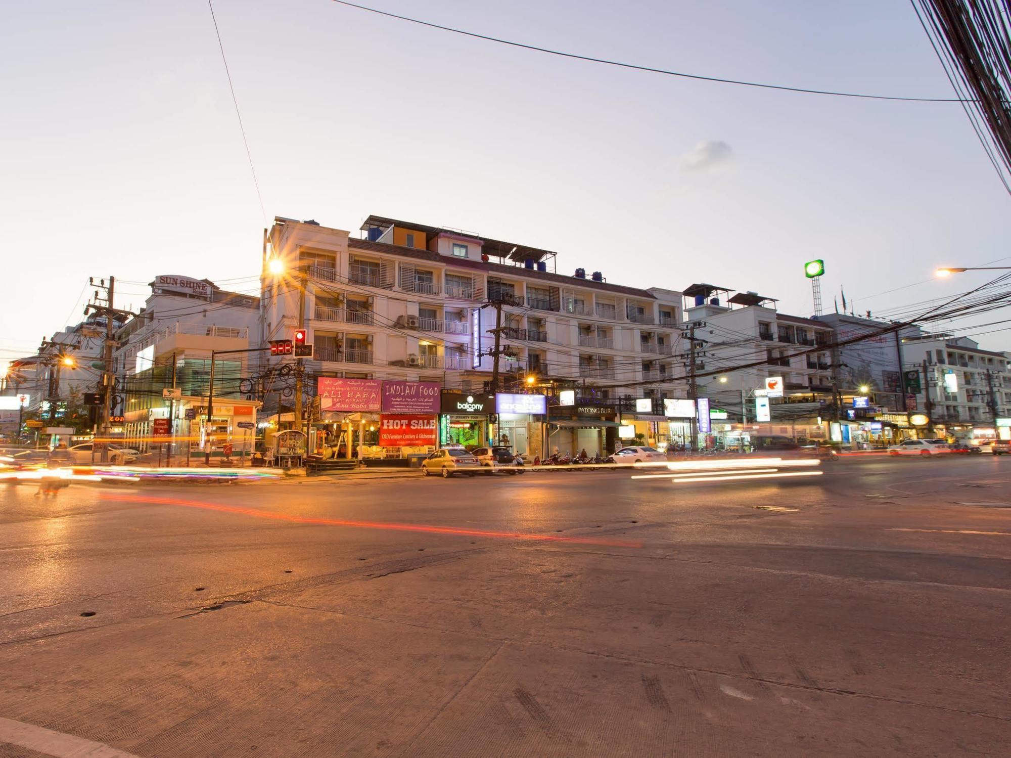Patong Buri Hotel מראה חיצוני תמונה